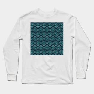 Retro Floral Geometric Tile / Pine Green Long Sleeve T-Shirt